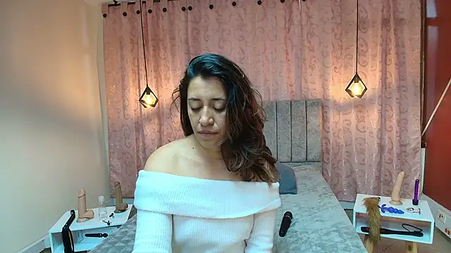 VioletaScott  online show from 09-19-25, 01:15