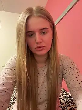 yourhornyslut online show from 02-25-25, 08:42