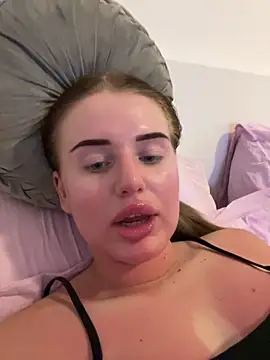 yourhornyslut online show from 03-05-26, 06:37