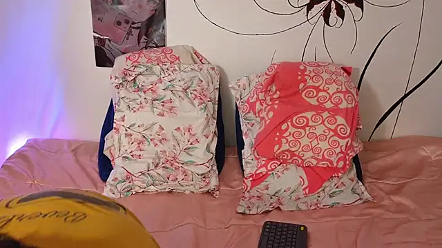 LilithAndJacob online show from 06-10-26, 01:18