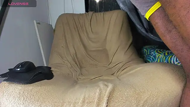 black  diiamond online show from 11-20-25, 12:22