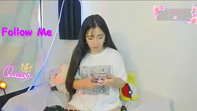 litle mily  online show from 05-09-26, 09:51