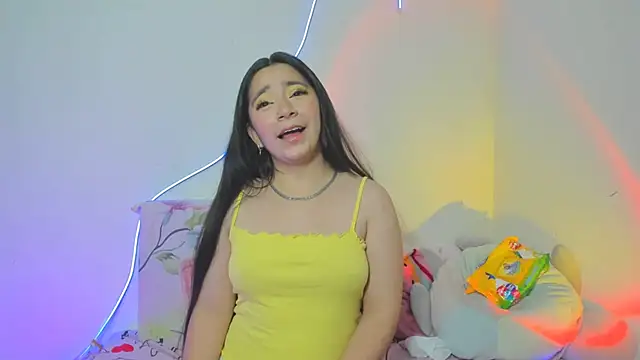 litle mily  online show from 10-30-25, 09:33