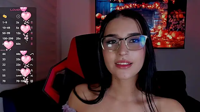 Charlotte greys online show from 10-14-25, 10:53