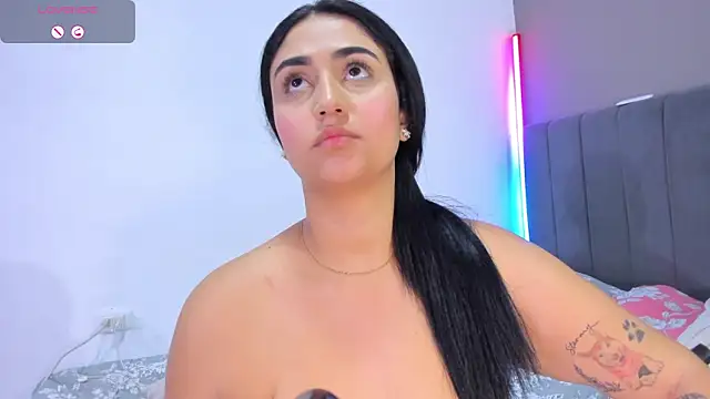 curvy jhacky online show from 02-28-25, 05:04