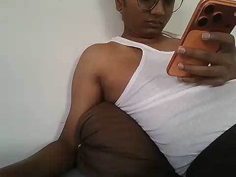 Snapshot of darshan_guj chatting on 04-21-26, 05:14 darshan guj online show from 04-21-26, 05:14