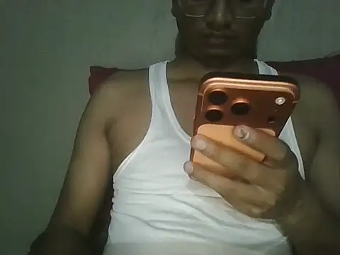 Snapshot of darshan_guj chatting on 05-19-26, 05:09 darshan guj online show from 05-19-26, 05:09