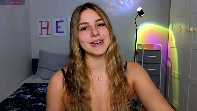 sophia euphoriaa online show from 12-02-25, 09:11