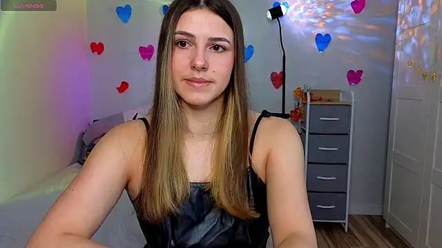 sophia euphoriaa online show from 03-22-26, 09:00