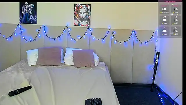 Snapshot of MuscleXXXBarbie chatting on 03-15-25, 05:08 MuscleXXXBarbie online show from 03-15-25, 05:08