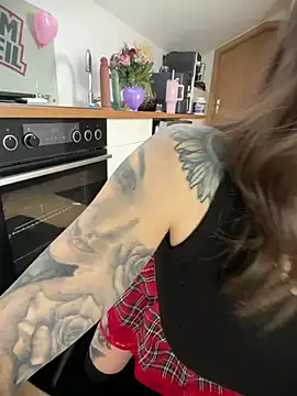 BrownieyQueen online show from 02-18-26, 09:06