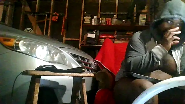 Snapshot of HBYAM chatting on 10-04-25, 10:39 HBYAM online show from 10-04-25, 10:39