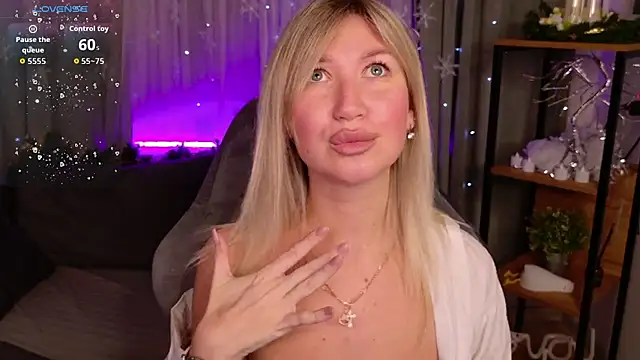 MilaBott online show from 12-18-25, 07:18