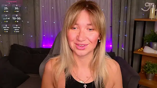 MilaBott online show from 04-16-26, 07:14