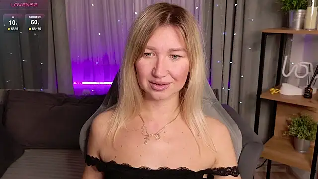 MilaBott online show from 10-01-25, 08:57