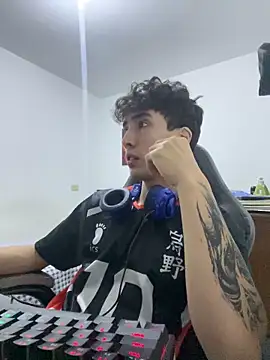 gojo satoru 18 online show from 02-26-26, 02:11