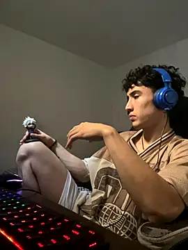 gojo satoru 18 online show from 11-03-25, 03:37