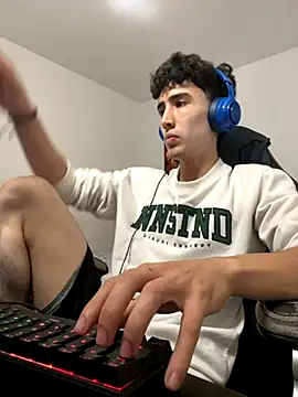 gojo satoru 18 online show from 10-28-25, 04:39