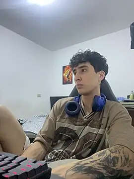 gojo satoru 18 online show from 02-27-26, 02:34