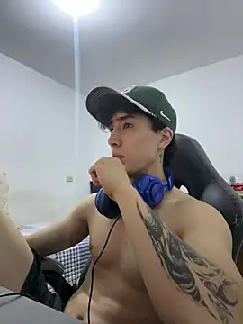 gojo satoru 18 online show from 04-24-26, 04:58