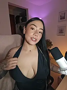 Snapshot of helena_smith chatting on 05-16-26, 04:22 helena smith online show from 05-16-26, 04:22