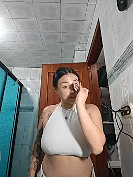 helena smith online show from 04-19-26, 03:51