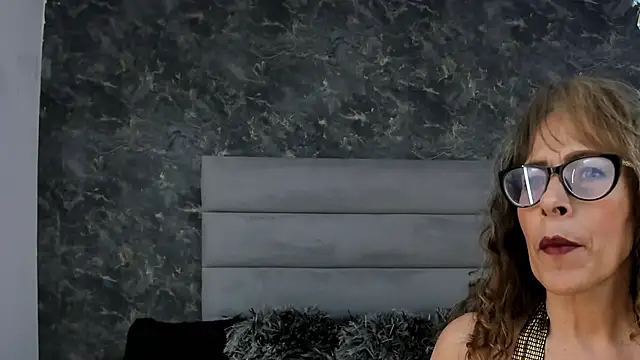 Bella Evans  online show from 02-24-26, 05:58