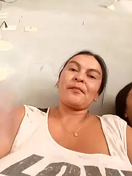 Snapshot of Horny-Mommy-Dirty chatting on 10-07-25, 03:02 Horny-Mommy-Dirty online show from 10-07-25, 03:02