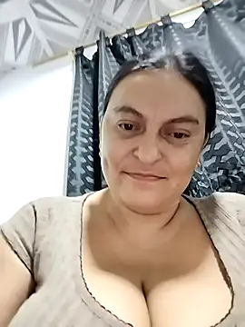 Horny-Mommy-Dirty online show from 10-31-25, 02:52