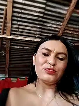Snapshot of Horny-Mommy-Dirty chatting on 03-20-25, 04:09 Horny-Mommy-Dirty online show from 03-20-25, 04:09