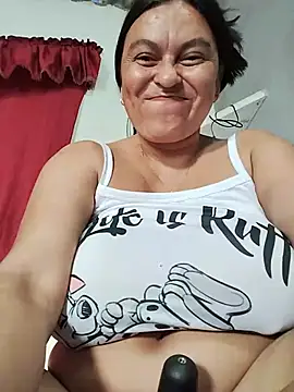 Horny-Mommy-Dirty online show from 05-17-26, 01:33