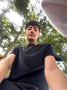 HotStar yes online show from 11-03-25, 03:04