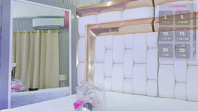 Beautifulskinny18 online show from 04-07-26, 07:37