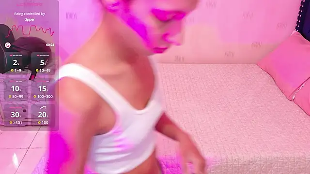 Beautifulskinny18 online show from 10-26-25, 01:11