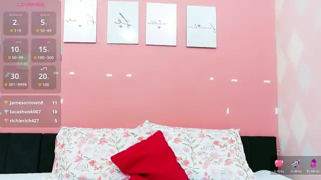 Beautifulskinny18 online show from 10-22-25, 07:46