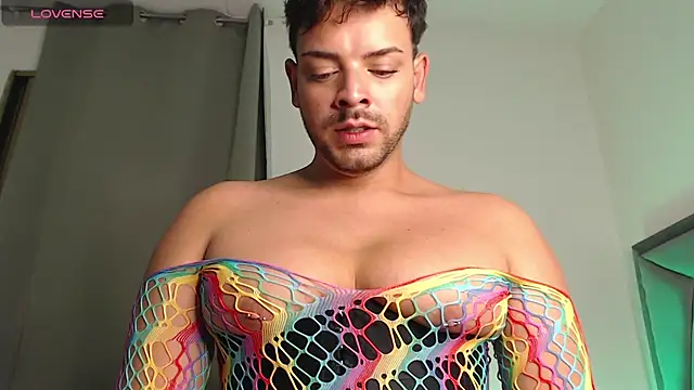 Logan cocky online show from 09-19-25, 02:04