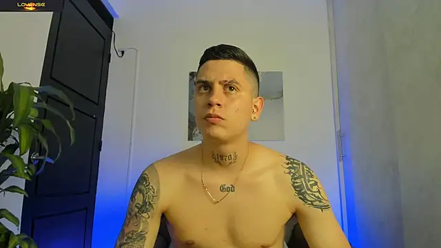 Yeiko Romero  online show from 09-26-25, 08:54