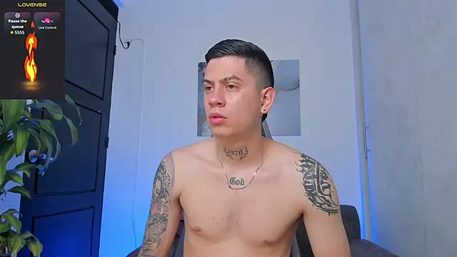 Yeiko Romero  online show from 10-05-25, 09:55