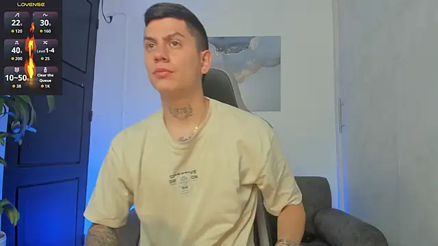 Yeiko Romero  online show from 10-08-25, 02:18