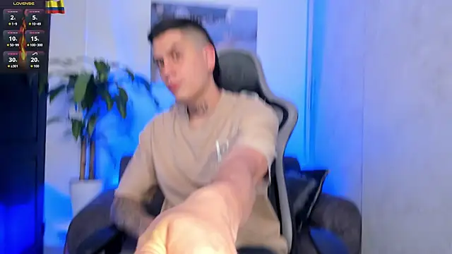 Yeiko Romero  online show from 02-08-26, 06:11