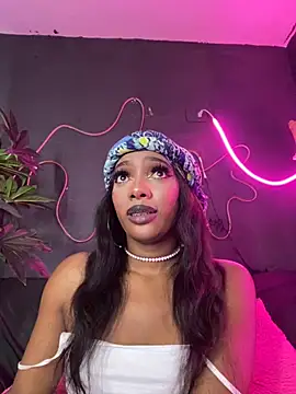 TIFFANYYSTAR online show from 11-11-25, 08:25