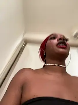 TIFFANYYSTAR online show from 01-09-26, 05:42