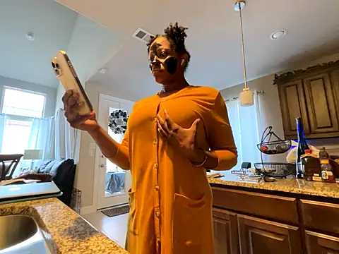 wynterheat online show from 11-19-25, 10:21