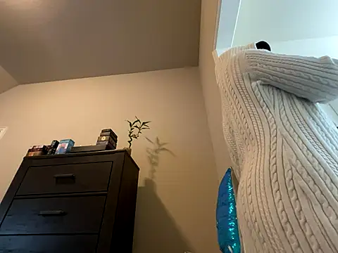 wynterheat online show from 12-01-25, 05:25