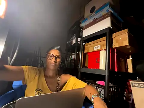 wynterheat online show from 09-20-25, 09:47