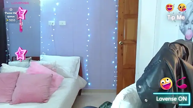 Paulina 627 online show from 10-10-25, 03:46