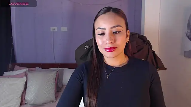 Snapshot of Paulina_627 chatting on 02-10-26, 03:11 Paulina 627 online show from 02-10-26, 03:11