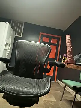 sexuallysubmissiveCD online show from 12-14-25, 12:39