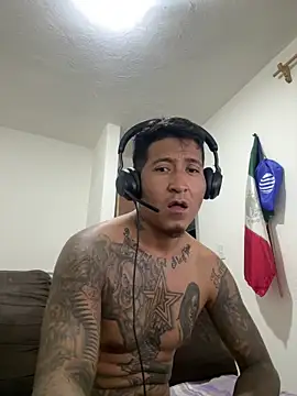 Daniel7131 online show from 09-19-25, 01:15