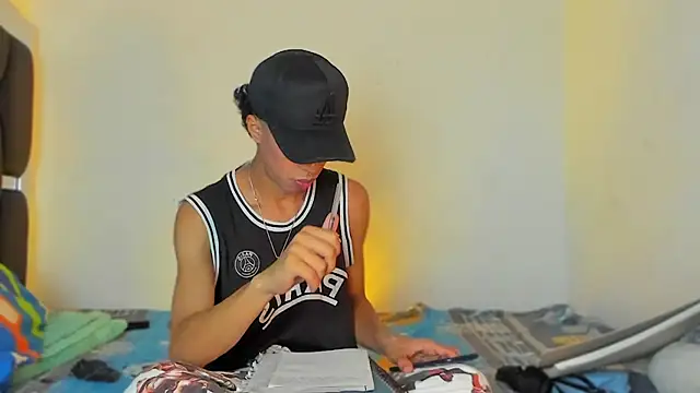 RyanRizzo online show from 11-05-25, 05:27